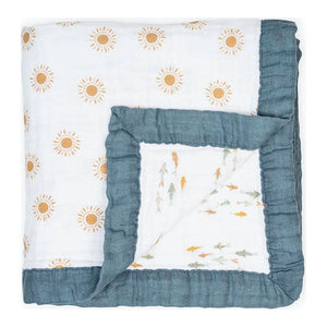 Lulujo Classic Muslin Quilt