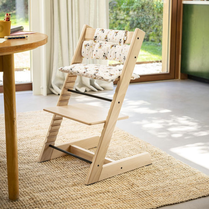 Tripp Trapp High Chair2 and Cushion with Stokke Tray