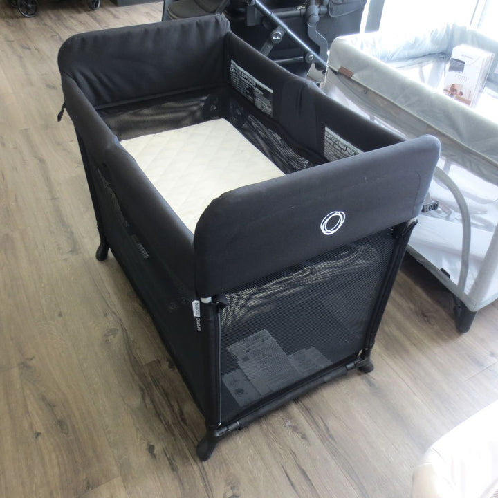 Bugaboo Stardust Travel Cot with Bassinet - Black (90744) (Floor Model)