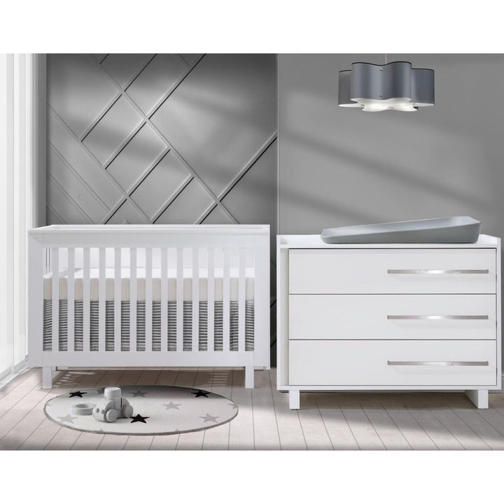 TULIP Urban Collection Crib and 3-Drawer Set All-White